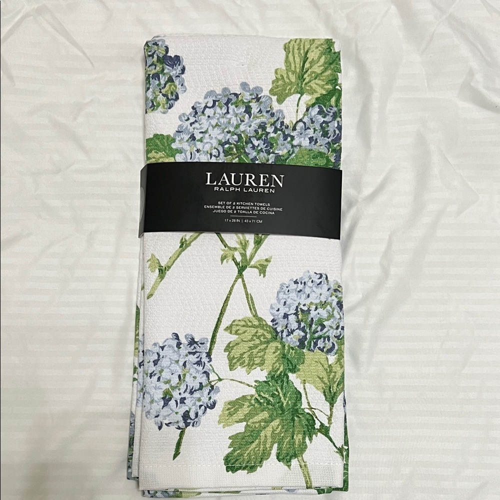 Lauren Ralph Lauren Kitchen Towels set of 2 Floral Hydrangeas